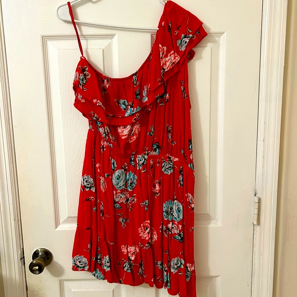 XL Red and floral print one shoulder sundress